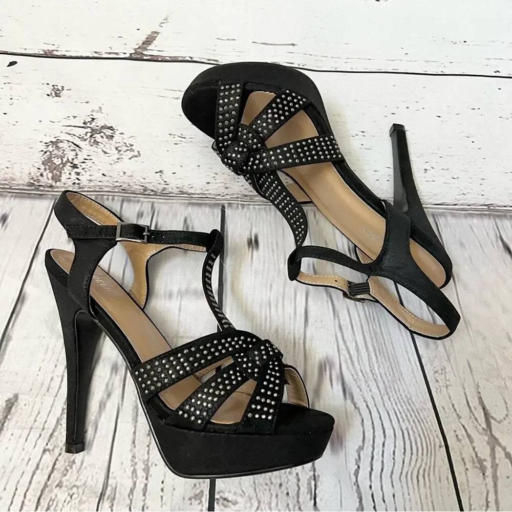Delicacy Ivetta Platform Heels Size 8 Black NEW!